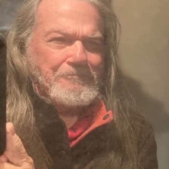 Meet your Posher, Harley - Picture 2 of 3